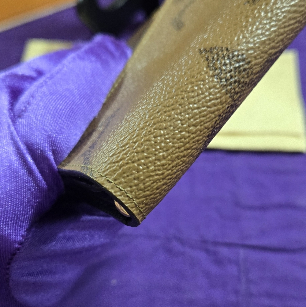 Louis Vuitton Reverse Monogram Long Sarah Wallet - Picture 4 of 13